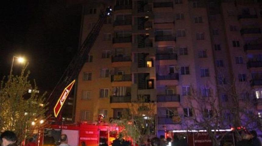 Yedinci Katta Korkutan Yangın