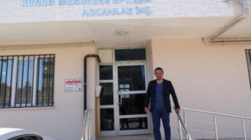 İş Adamı Akcan’dan İhtiyaç Sahibi Ailelere Ev Müjdesi