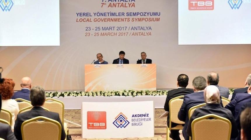 Antalya Şehircilik Ve Teknolojileri Fuarı&rsquo;nda Usta Başkanlar Konuştu