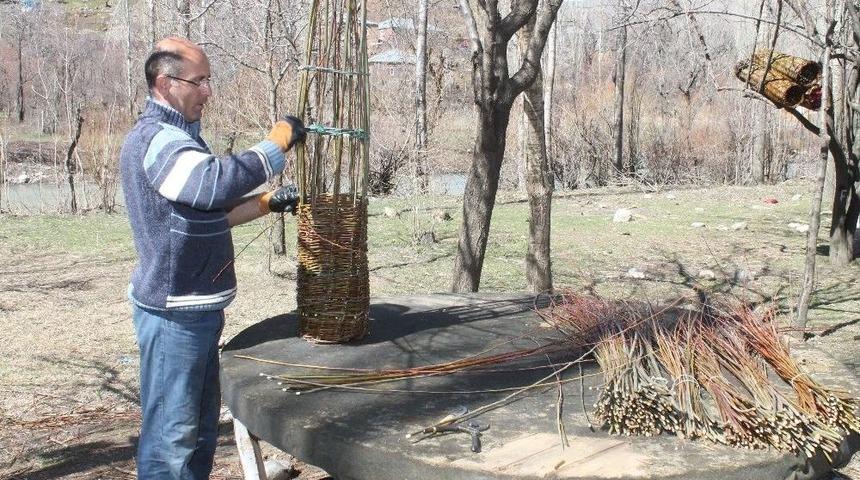 Baba Mesleğini Ayakta Tutmaya Çalışıyor