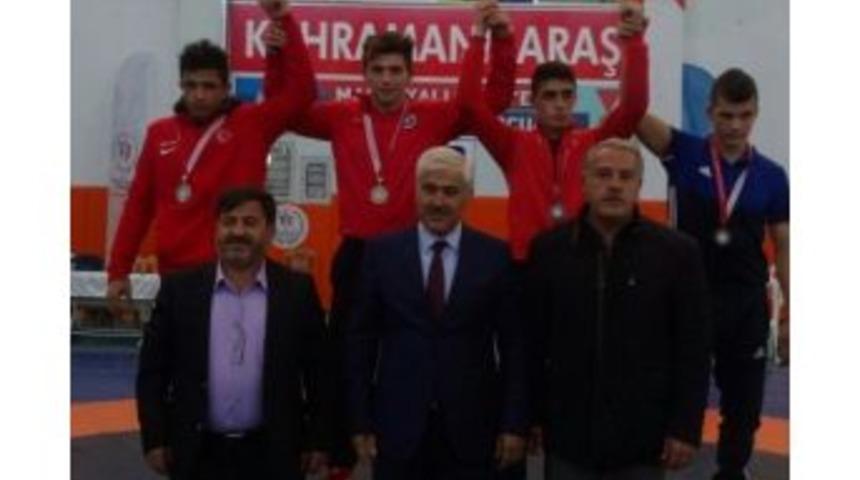 Aybey&rsquo;den B&uuml;y&uuml;k Başarı