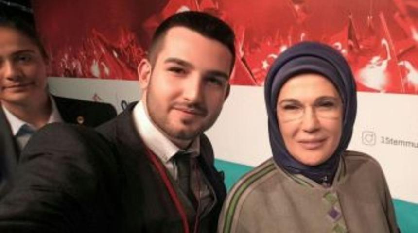 Emine Erdoğan&rsquo;dan İlk &Ouml;z&ccedil;ekim