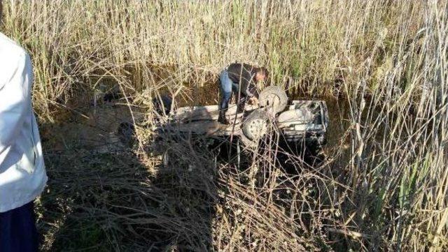 Kanala Uçan Otomobilin Alkollü Sürücüsü Ağır Yaralandı