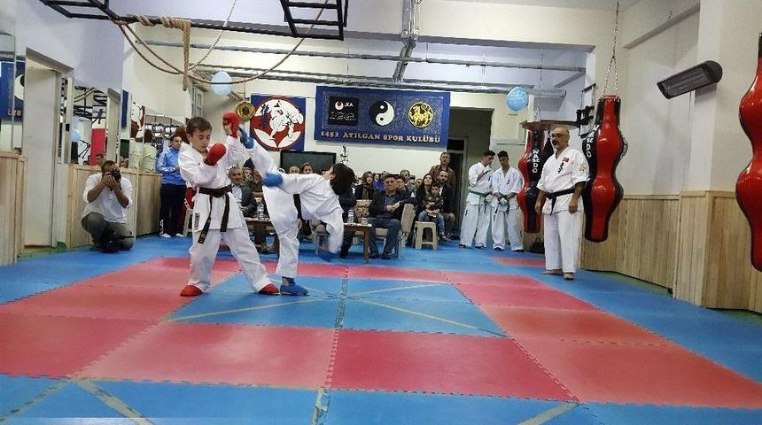 Kuşak Sertifikalarını Emniyet M&uuml;d&uuml;r&uuml;n&uuml;n Elinden Aldılar