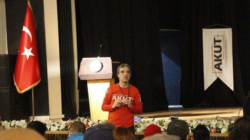 Akut Seminerleri Artık Engellileri De Kapsıyor