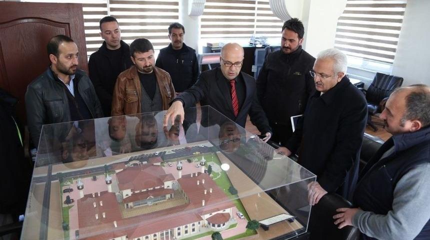 Erzincan Belediyesi Şehre Kalıcı Eserler Kazandırıyor