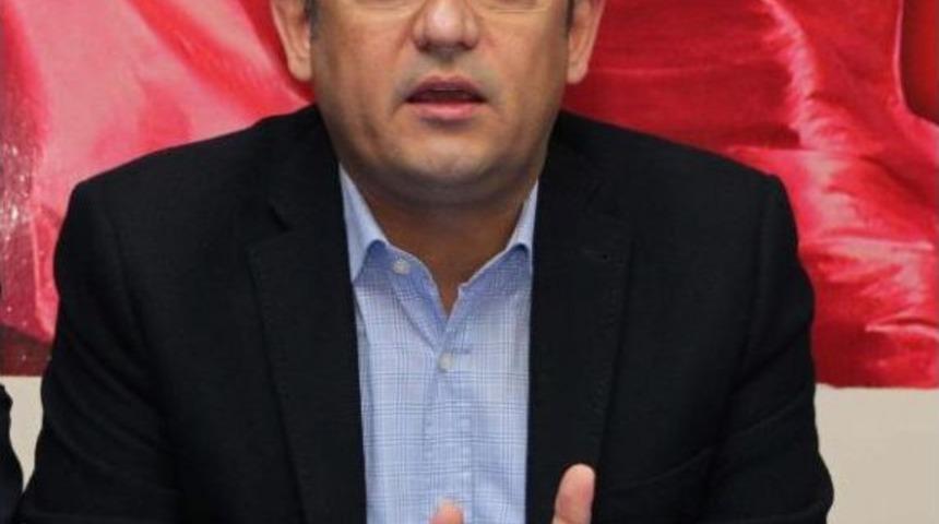 Chp'li &Ouml;zel : Kenan Evren, Evlatları Ile &Uuml;r&uuml;nleriyle Gurur Duyuyor Olmalı