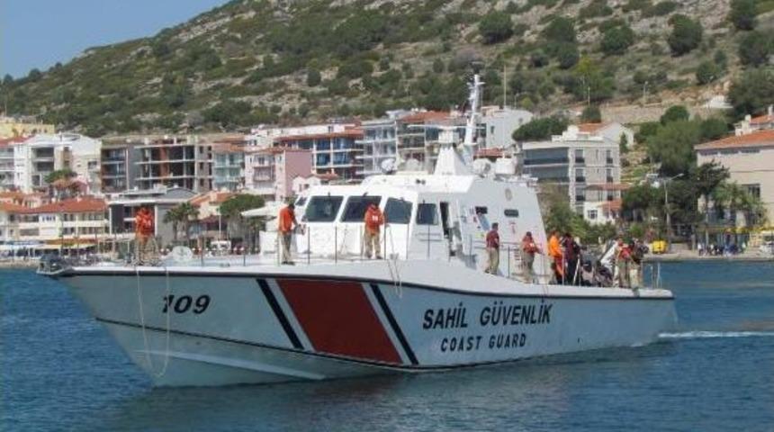 &Ccedil;eşme'de 50 Suriyeli Ka&ccedil;ak Yakalandı