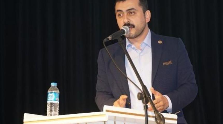 Chp'li Erdem: Bu Anayasa Ge&ccedil;erse &Uuml;lke Darbe Cehennemine D&ouml;ner