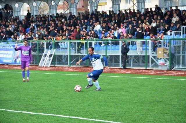 Arguvan Belediyespor Zorlu Maçın Kazananı Oldu