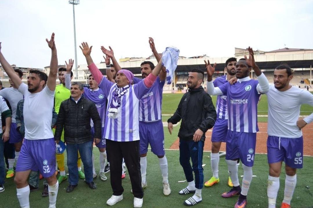 G&uuml;zelorduspor Şampiyon Oldu