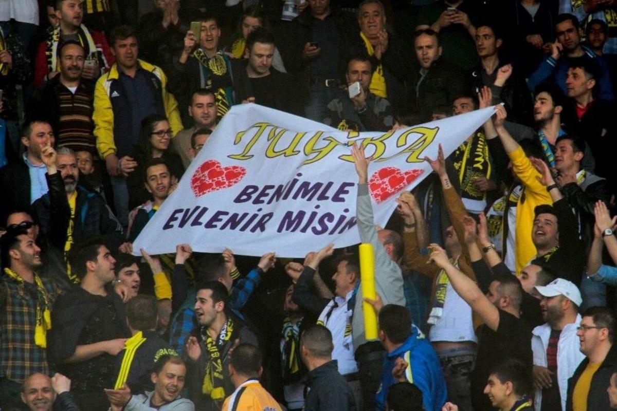 Başkent&rsquo;te 12. Adam Şov Yaptı