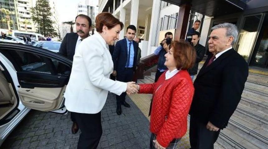 Akşener: İftiraları Unutacağım Ama Şehitlerin Hesabını Soracağız