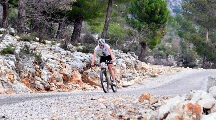 Manavgat'ta Dağ Bisikleti Maratonu (2)