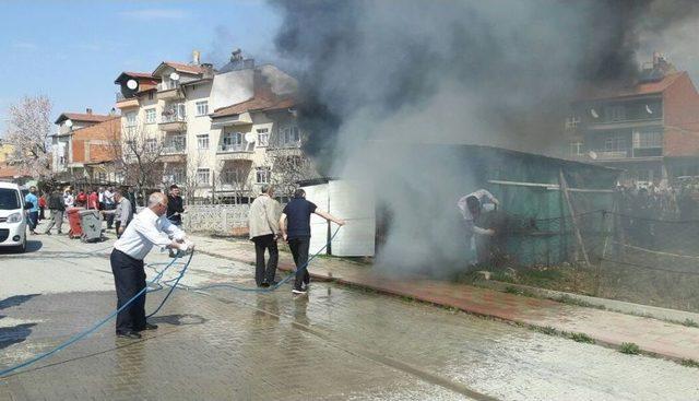 Tavşanlı’da Korkutan Yangın