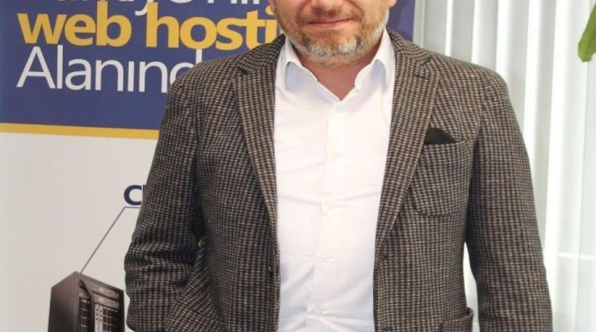 "internette Sınırlar Kalkıyor, Maliyetler Azalıyor"