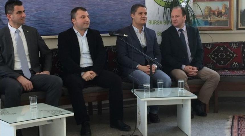 Huzurevine Sağlık&ccedil;ılardan S&uuml;rpriz