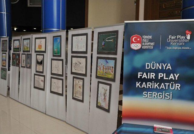 Tmok Karikatür Sergisi’ne Dünya Ödülü