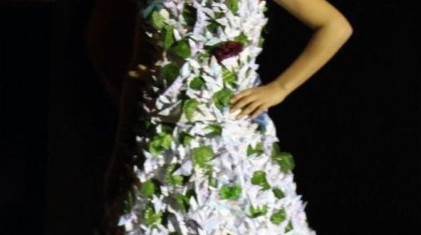 &Ouml;ğrencilerden "baharı Karşılama" Defilesi