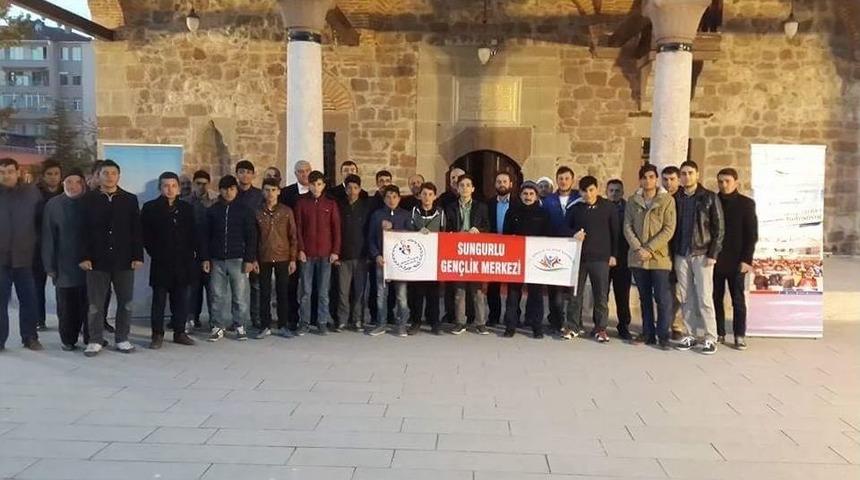 Sungurlu&rsquo;da Gen&ccedil;ler Sabah Namazında Buluşu