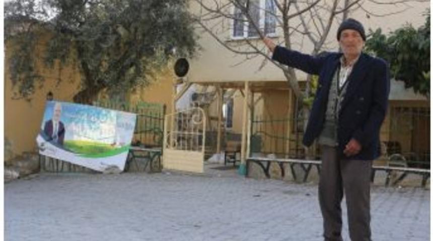 Bu Camide 4 Aydır Ezan Okunmuyor