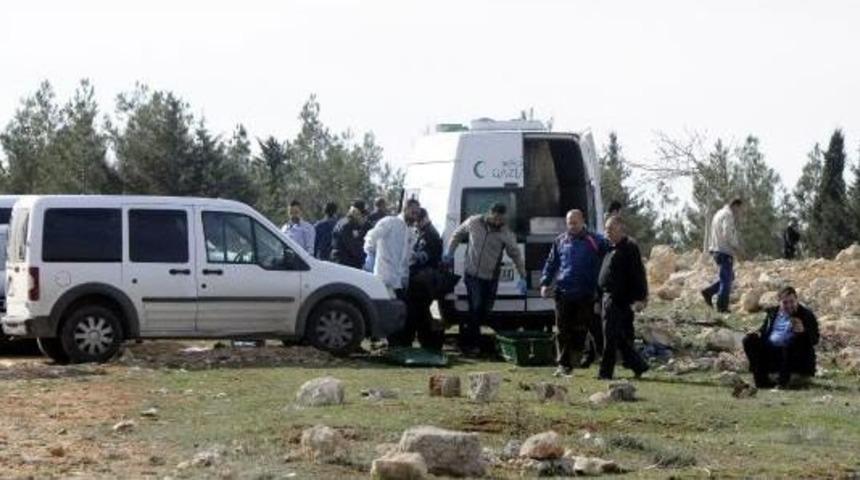 Emekli Polis, Arazide Başından Vurularak &Ouml;ld&uuml;r&uuml;ld&uuml;