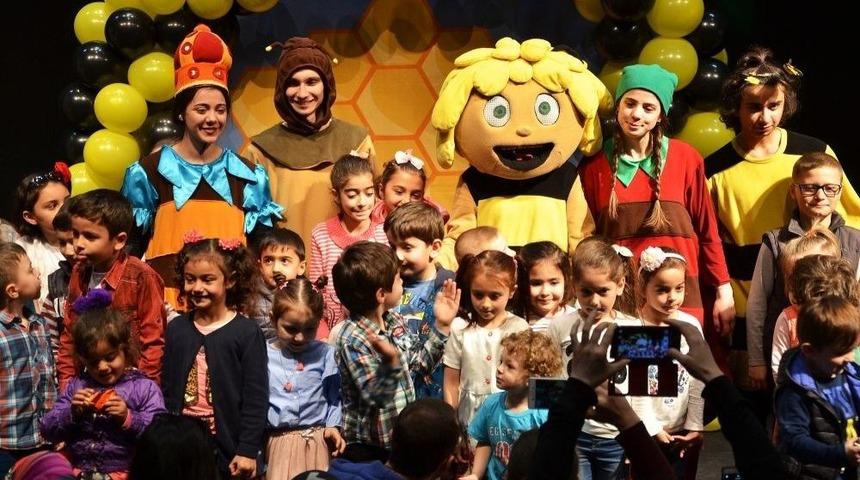 Boz&uuml;y&uuml;kl&uuml; &Ccedil;ocuklar &ldquo;arı Maya&rdquo; İle Buluştu