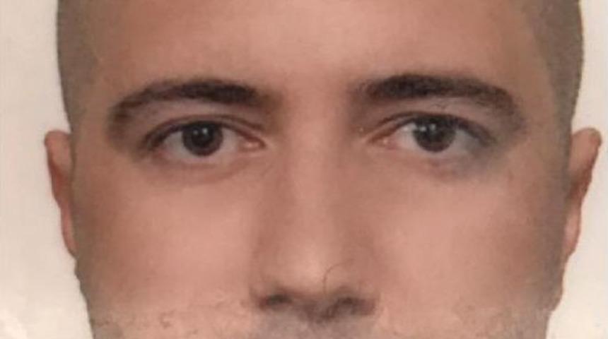 Bariyerler Saplanan Otomobilin S&uuml;r&uuml;c&uuml;s&uuml; Yaralandı