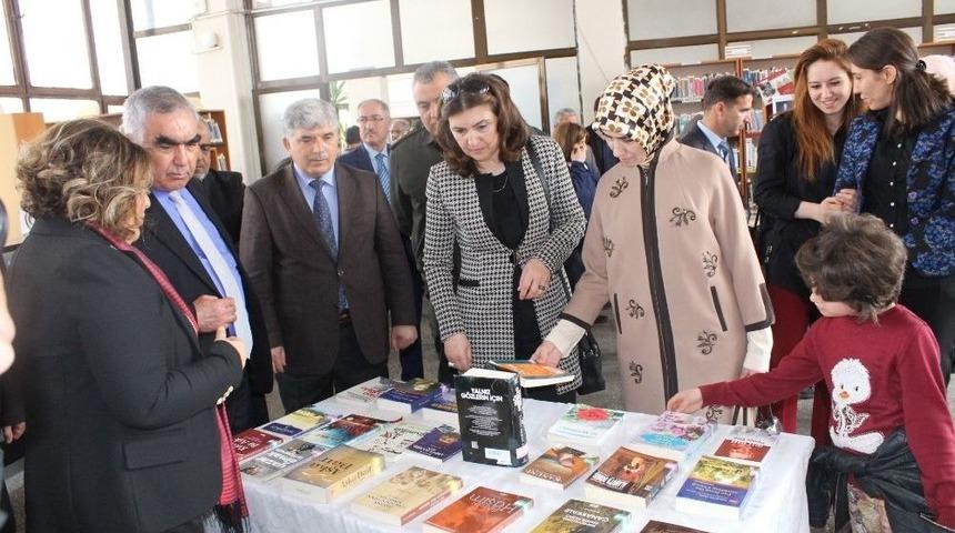 K&uuml;t&uuml;phane Haftası Etkinlikler İle Başladı