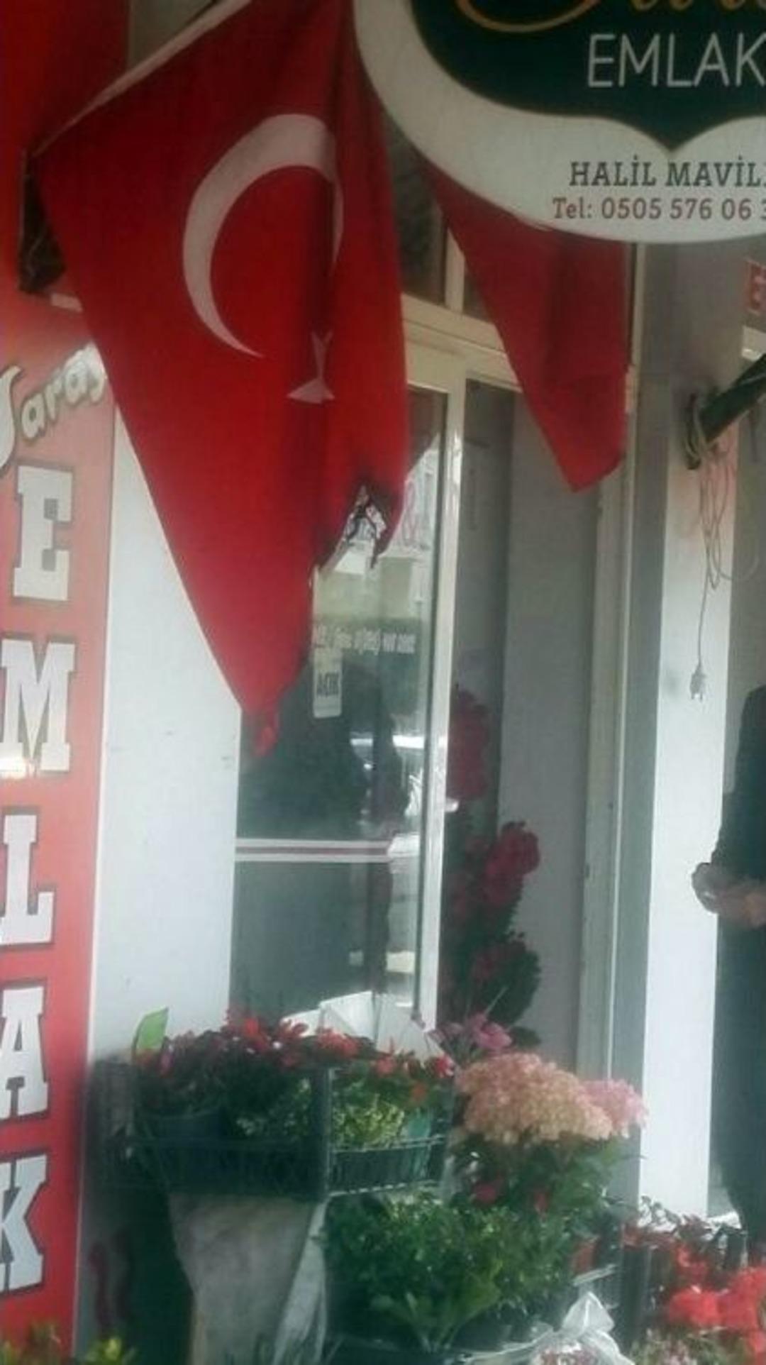 Antalya&rsquo;da Esnafı Tedirgin Eden Meczup