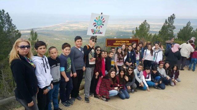 Çocuk Kulübü Üyeleri Çanakkale’de Tarihi Yeniden Yaşadı