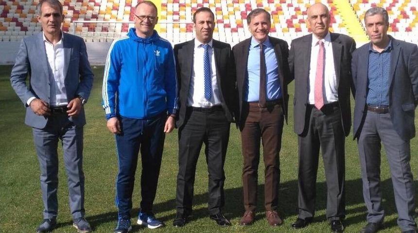 Y&ouml;netim Ve Teknik Heyet Yeni Stadyumu Gezdi