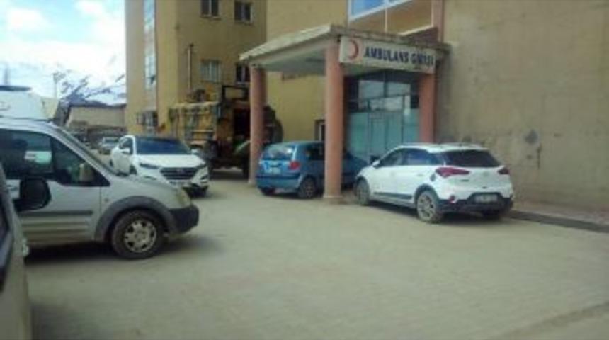 Şehit Askerin Cenazesi Hakkari&rsquo;ye Getirildi