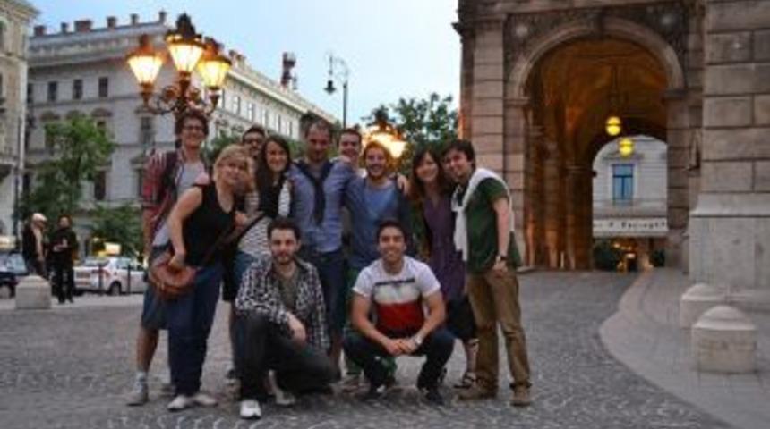 Uludağ &Uuml;niversitesi &Ouml;ğrencileri Avrupa Yolcusu