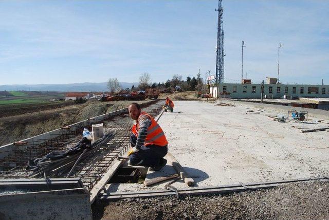 Malkara Devlet Hastanesi İçin Üst Geçit Yolu Yapılıyor