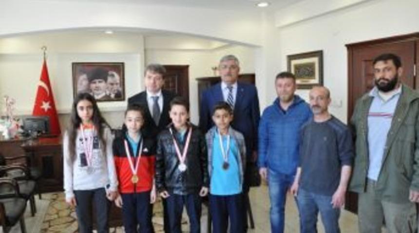 Tekvando Takımında Kaymakam Karahan&rsquo;a Ziyaret