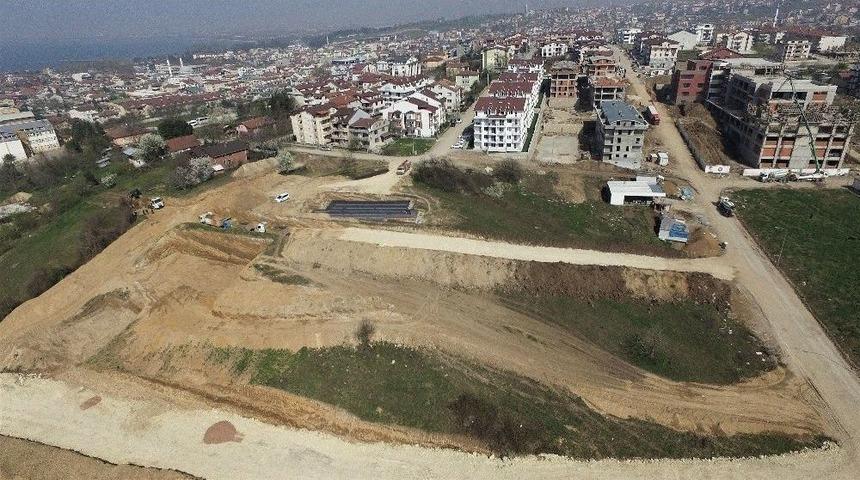 Başiskele&rsquo;de Ulaşım Ağı Yeni Yollarla Genişliyor