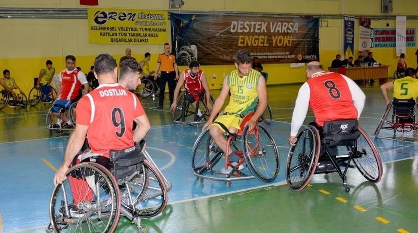 Engelsiz Ceylanlar K&uuml;&ccedil;&uuml;k&ccedil;ekmece Bedensel Engellileri Mağlup Etti