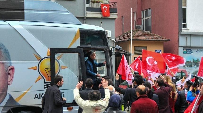 Bakan Kılı&ccedil;&rsquo;a İlkadım&rsquo;da Coşkulu Karşılama