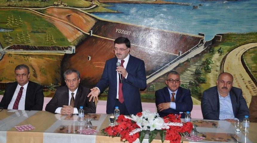 Milletvekili Başer, Referandum &Ccedil;alışmalarını S&uuml;rd&uuml;r&uuml;yor