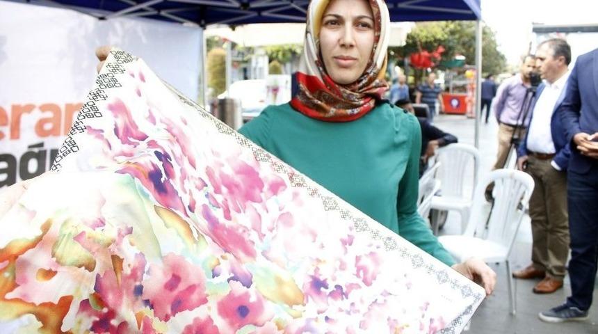 Evet Standı A&ccedil;an Ak Partililere Saldırı İddiası