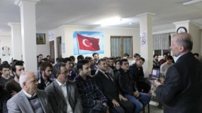 Sıla &Ouml;ğrenci Yurdu&rsquo;nda Konferanslar Devam Ediyor