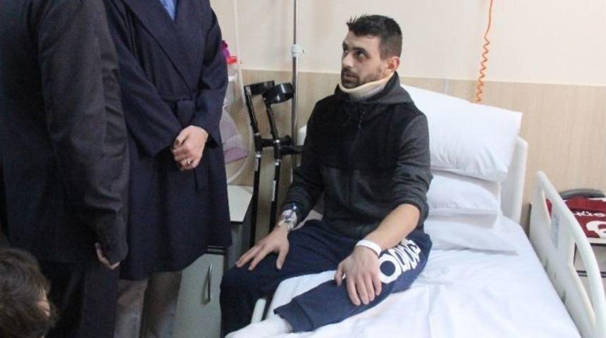 Aile Bakanı Kaya, Hollanda Polisinin K&ouml;pekle Saldırdığı H&uuml;seyin Kurt&rsquo;u Hastanede Ziyaret Etti