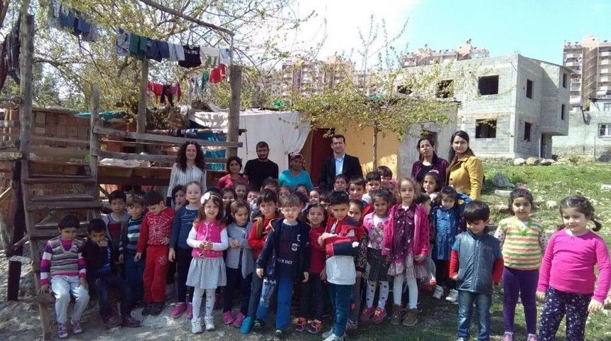 Minik &Ouml;ğrencilerden &Ouml;rnek Davranış