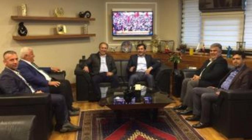 Ak Partili Salih Koca’dan, Başkan Özgüven’e Ziyaret