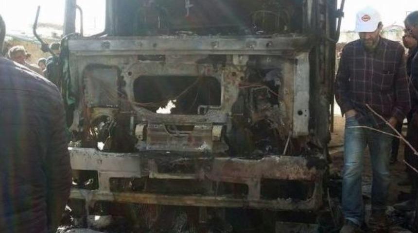 Kaynak Yapılan Tır Bomba Gibi Patladı: 1 &Ouml;l&uuml;