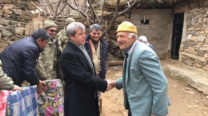 Vali &Ccedil;ınar&rsquo;dan K&ouml;y Ziyaretleri