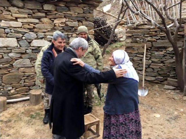 Vali Çınar Sokağa Çıkma Yasağının Olduğu Köyü Ziyaret Etti