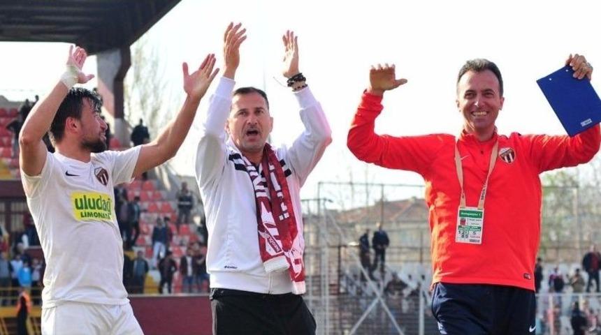 İneg&ouml;lspor&rsquo;da Moraller Yerine Geldi