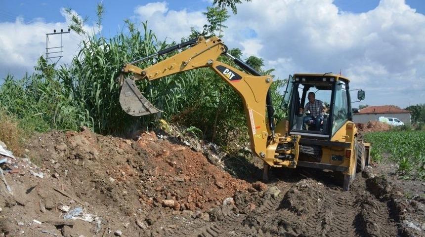 Derelerden 130 Bin Ton &Ccedil;&ouml;p &Ccedil;ıkarıldı